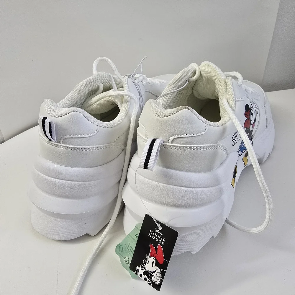 Size 10 - Disney Minnie Mouse and Mickey Mouse White Shoes - Picture 13 of 15